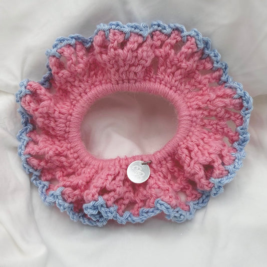 MARIE SCRUNCHIE - Handgefertigter Rosa Scrunchie
