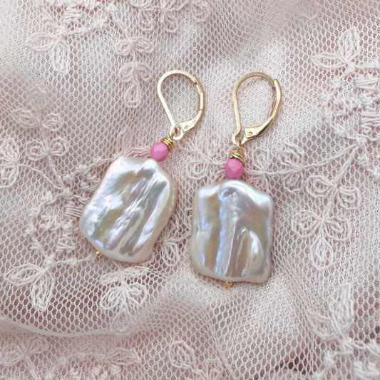 PINK PEARL BLUSH OHRRINGE - Handgefertigter Ohrschmuck mit schimmernden Barock-Süßwasserperlen