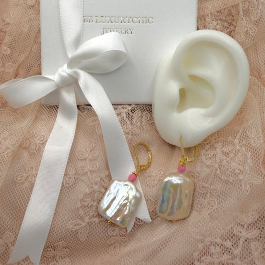 PINK PEARL BLUSH OHRRINGE - Handgefertigter Ohrschmuck mit schimmernden Barock-Süßwasserperlen
