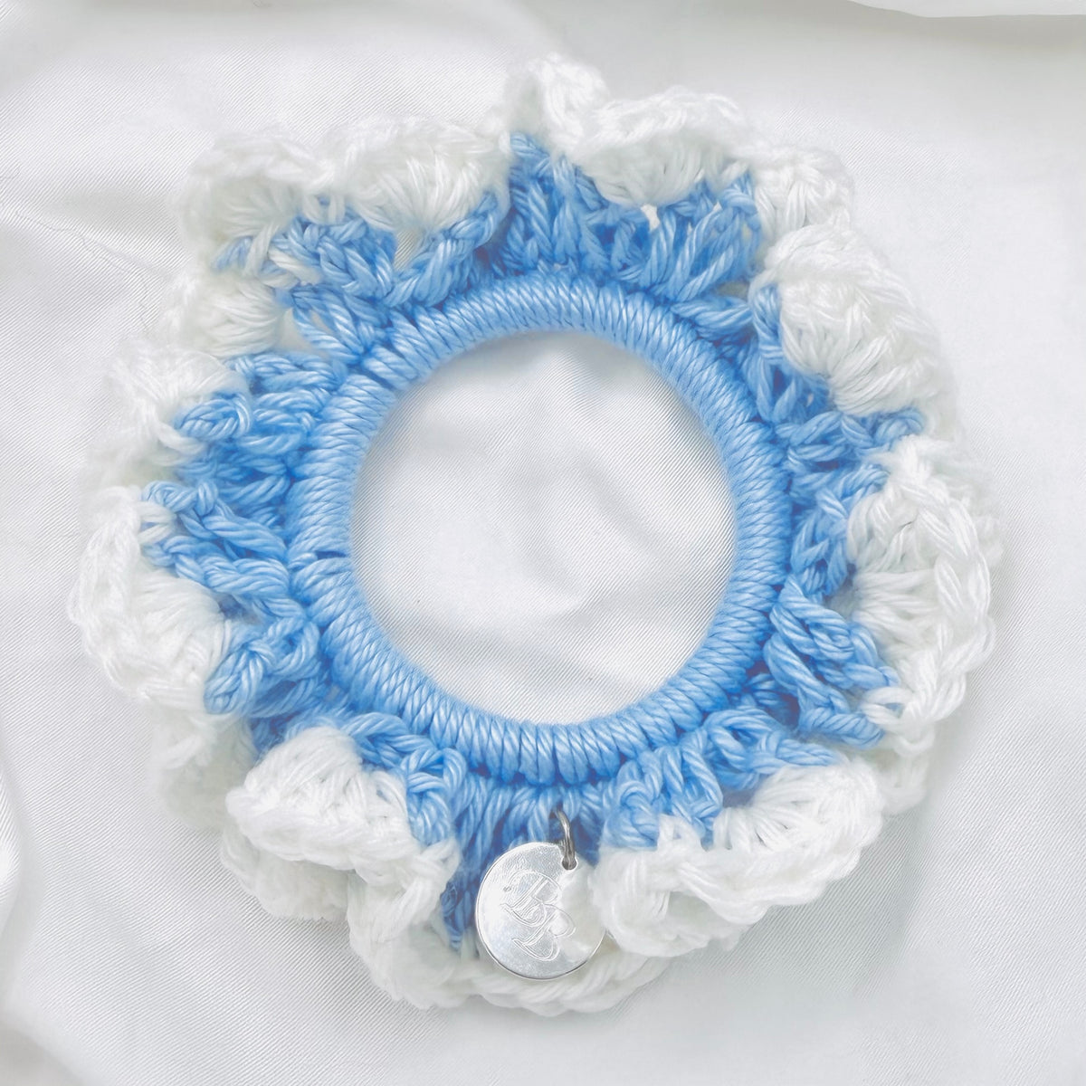 WÖLKCHEN SCRUNCHIE - Unikat-Haarschmuck als Mitbringsel