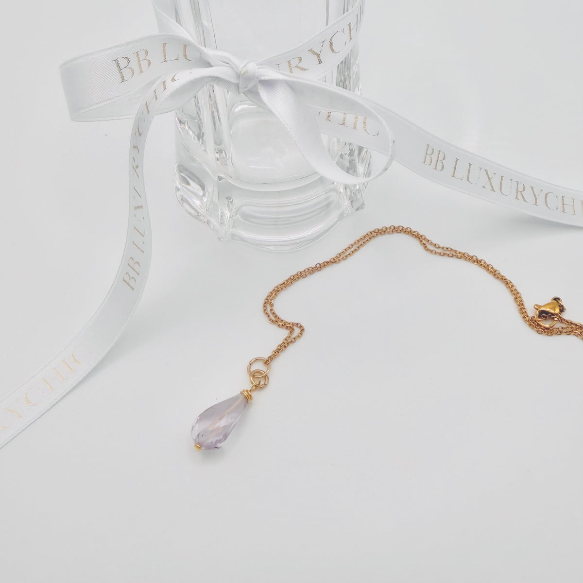 SELBSTBEWUSST SCHÖN HALSKETTE - Amethyst Schmuckstück